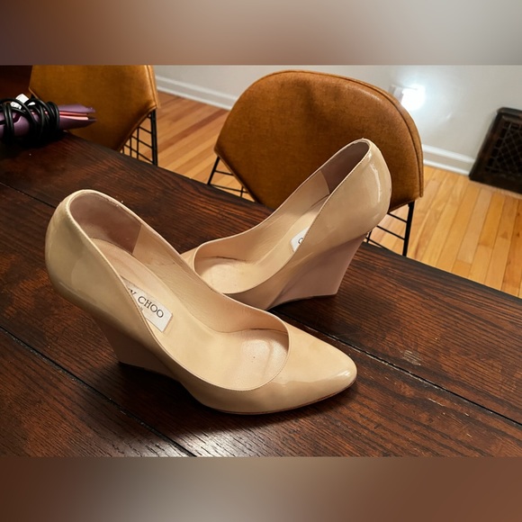 Jimmy Choo patent leather wedge - Picture 4 of 8